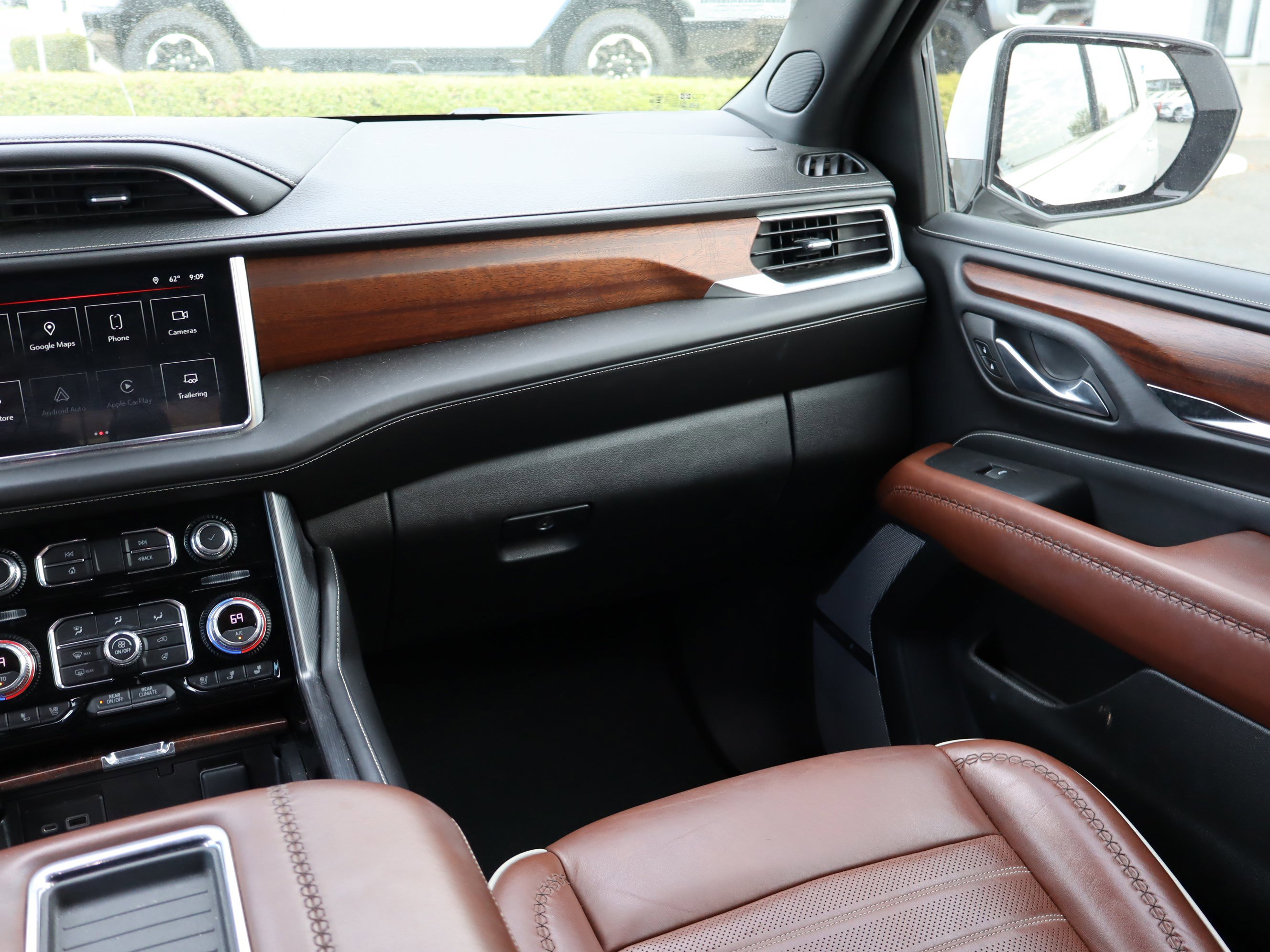 Certified 2023 GMC Yukon Denali Ultimate image 16