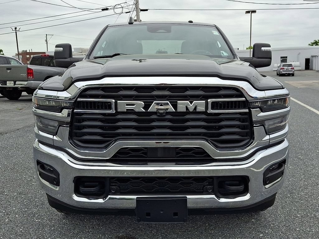 Used 2026 RAM 2500 Big Horn AWD/4WD image 2