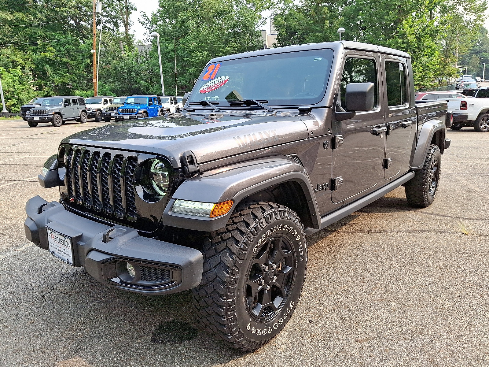 Certified 2021 Jeep Gladiator Willys image 3