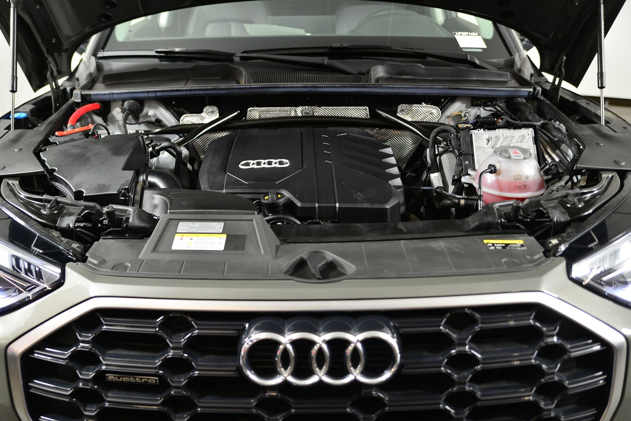 Certified 2023 Audi Q5 2.0T Premium w/ Convenience Package image 17