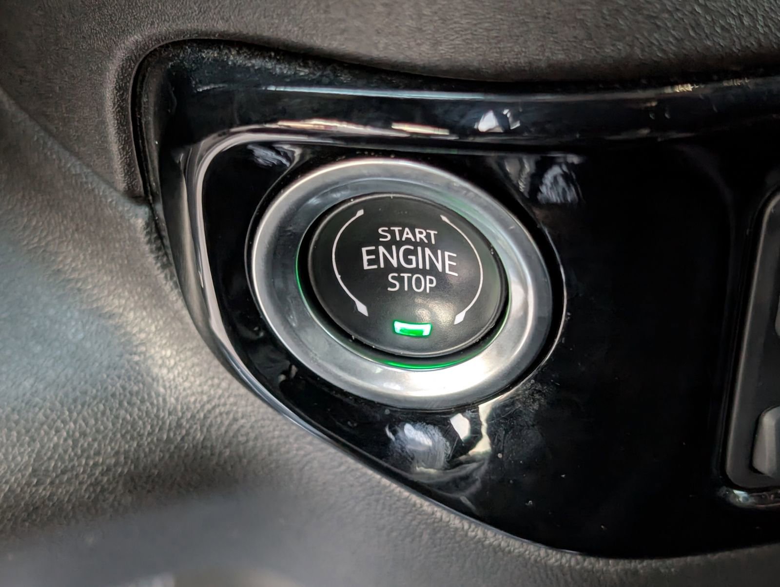 Used 2024 Chevrolet Silverado 2500 LT image 22