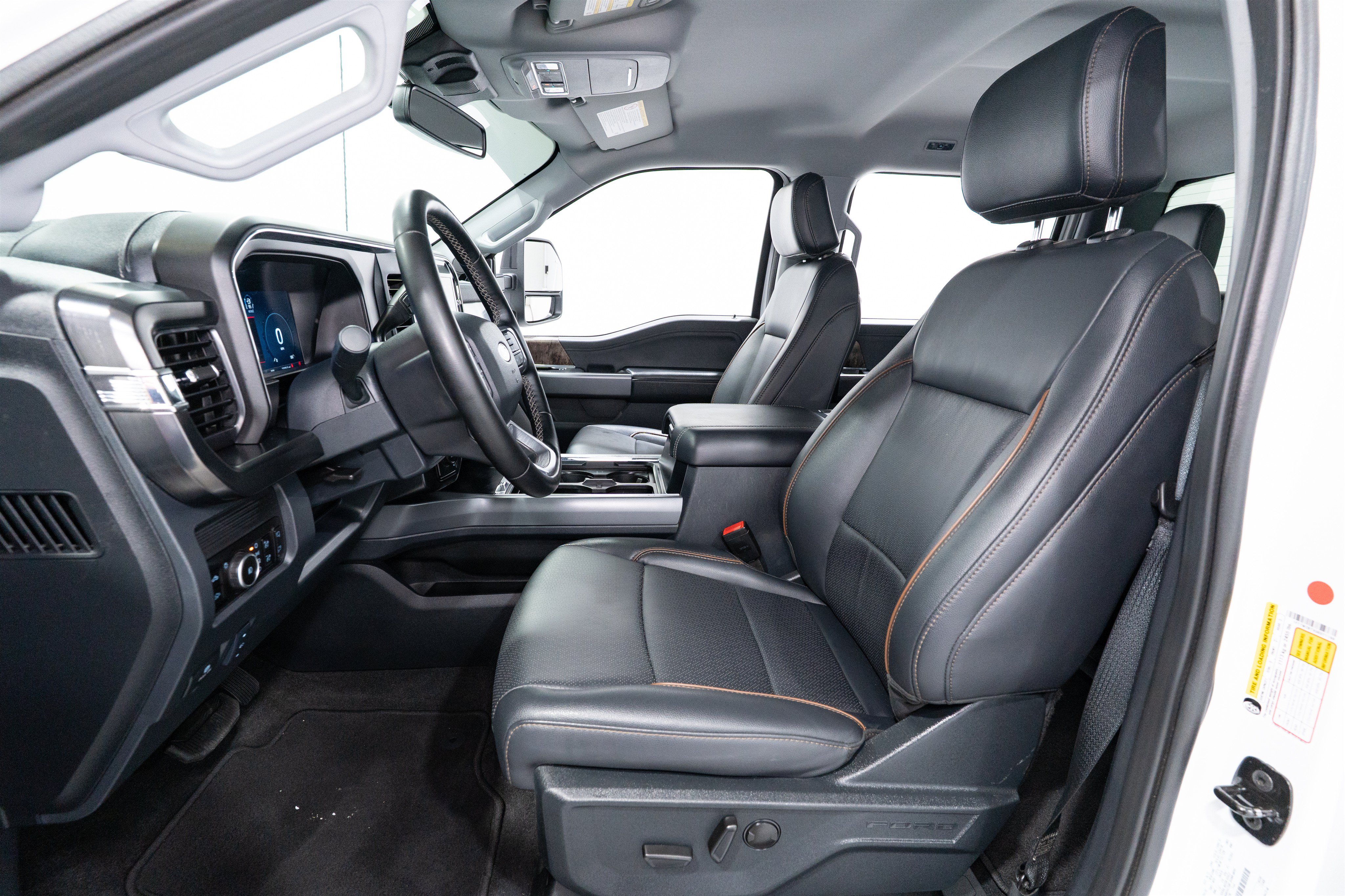 Used 2025 Ford F250 Lariat AWD/4WD image 18