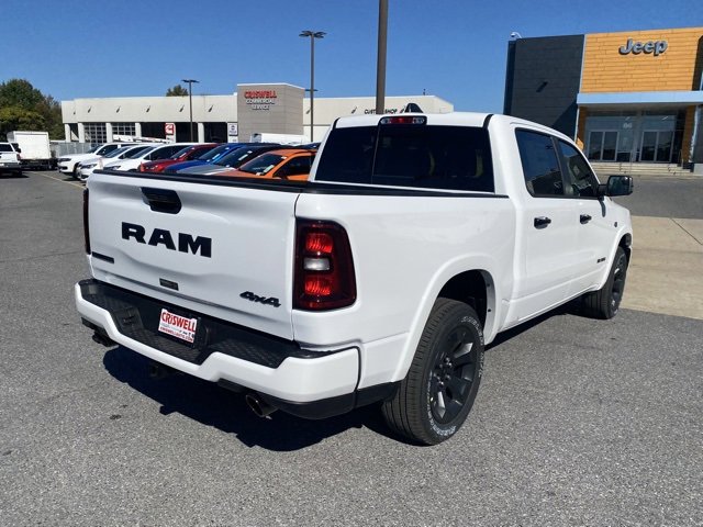 New 2026 RAM 1500 4x4 Crew Cab image 8