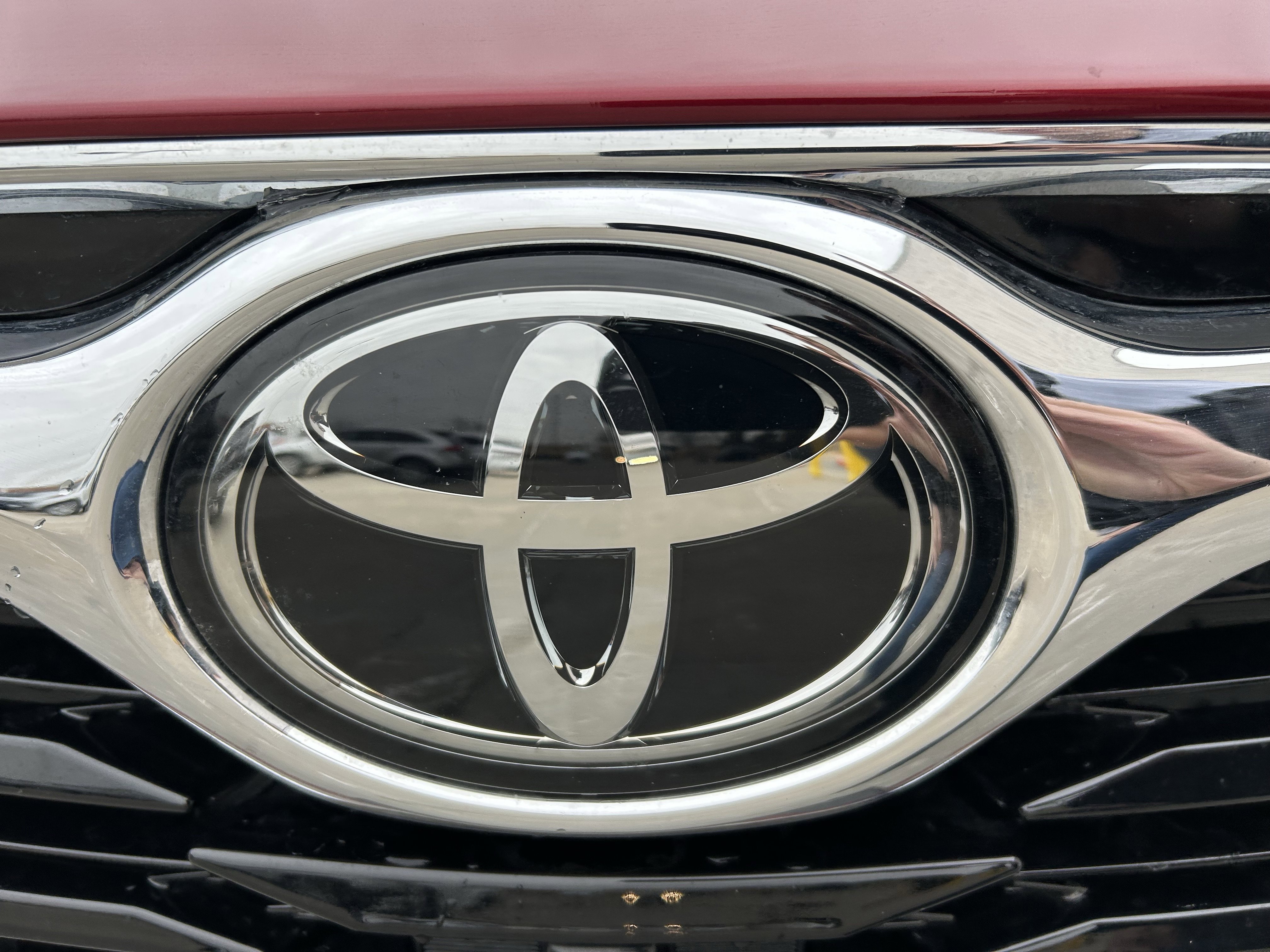 Certified 2025 Toyota Highlander Platinum image 9