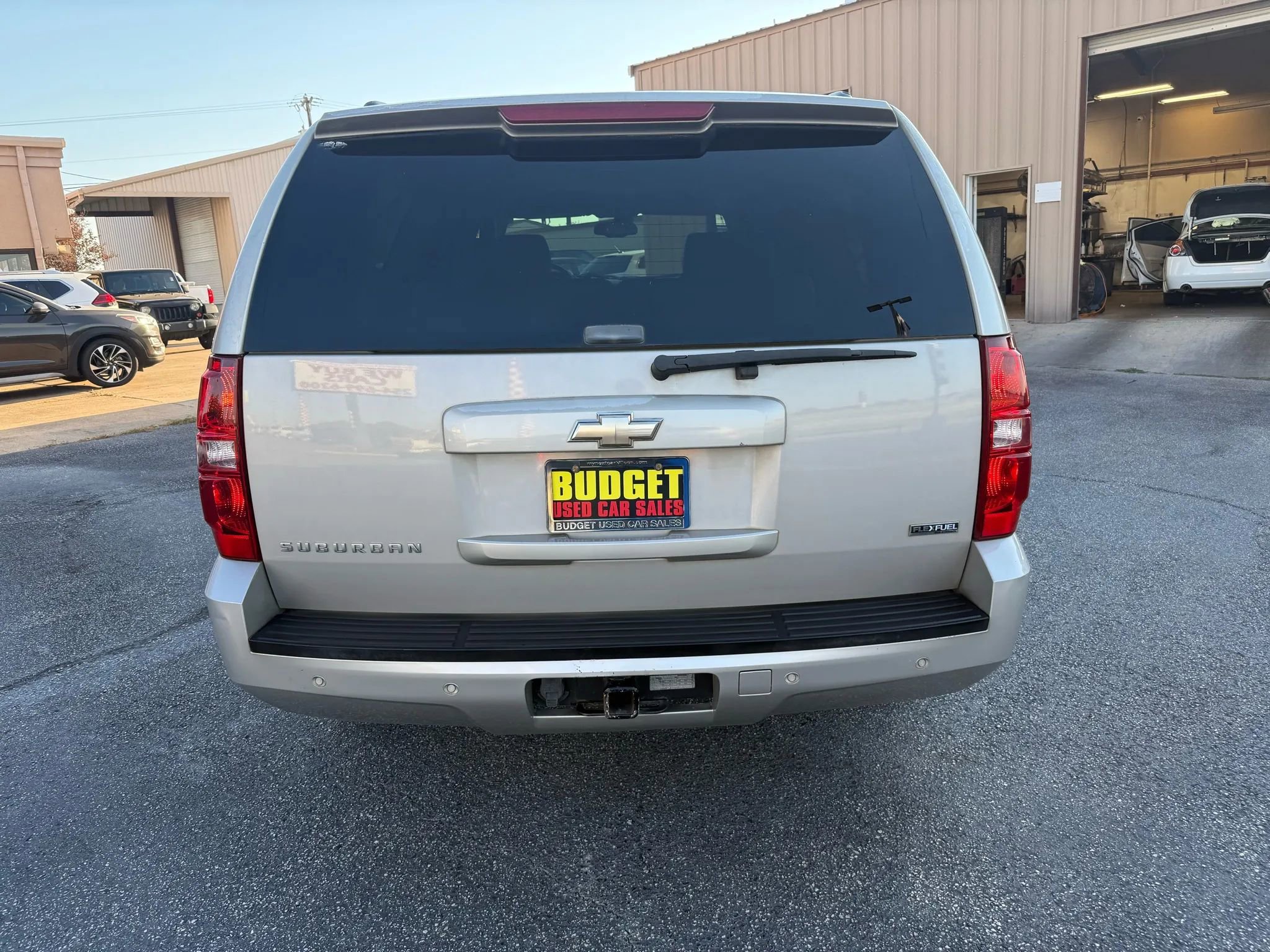 Used 2008 Chevrolet Suburban LTZ w/ LTZ Preferred Equipment Group image 6