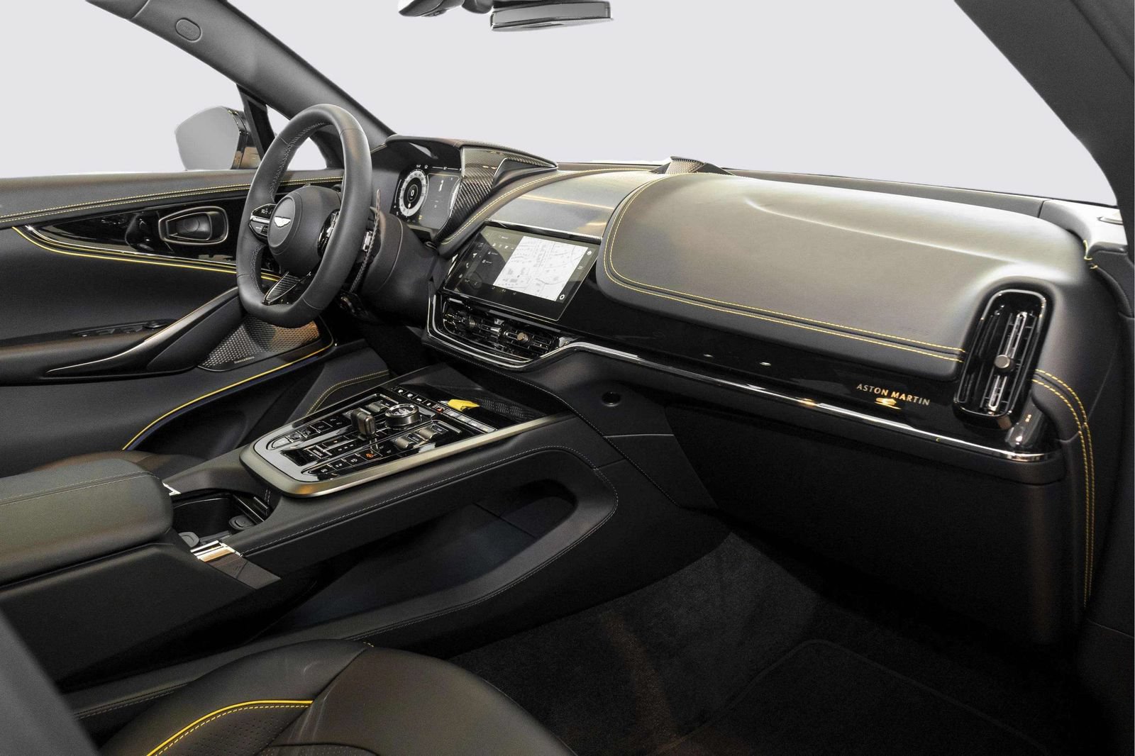 New 2026 Aston Martin DBX S AWD/4WD image 45