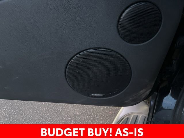 Used 2005 Chevrolet SSR w/ Preferred Equipment Group RWD image 24