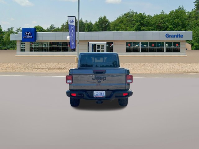 Used 2025 Jeep Gladiator Sport AWD/4WD image 7