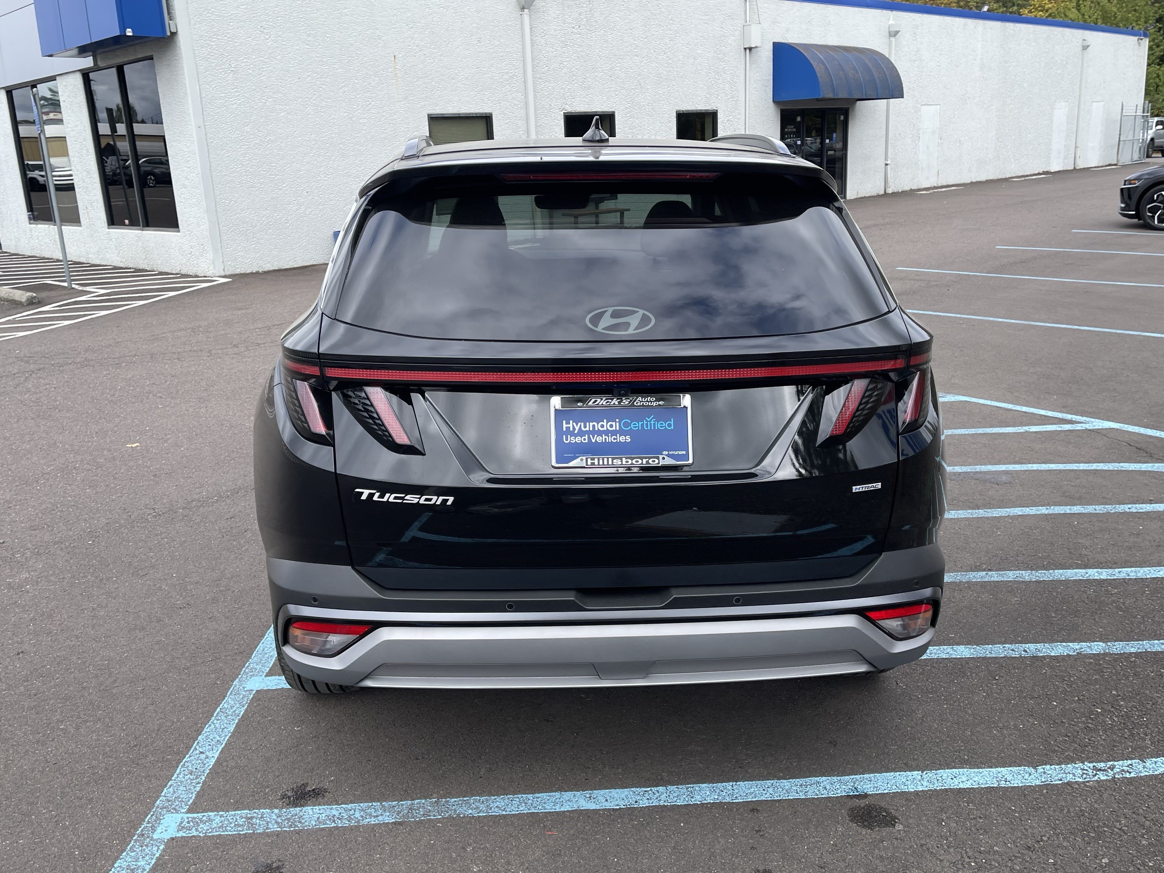 Certified 2026 Hyundai Tucson Limited AWD/4WD image 4
