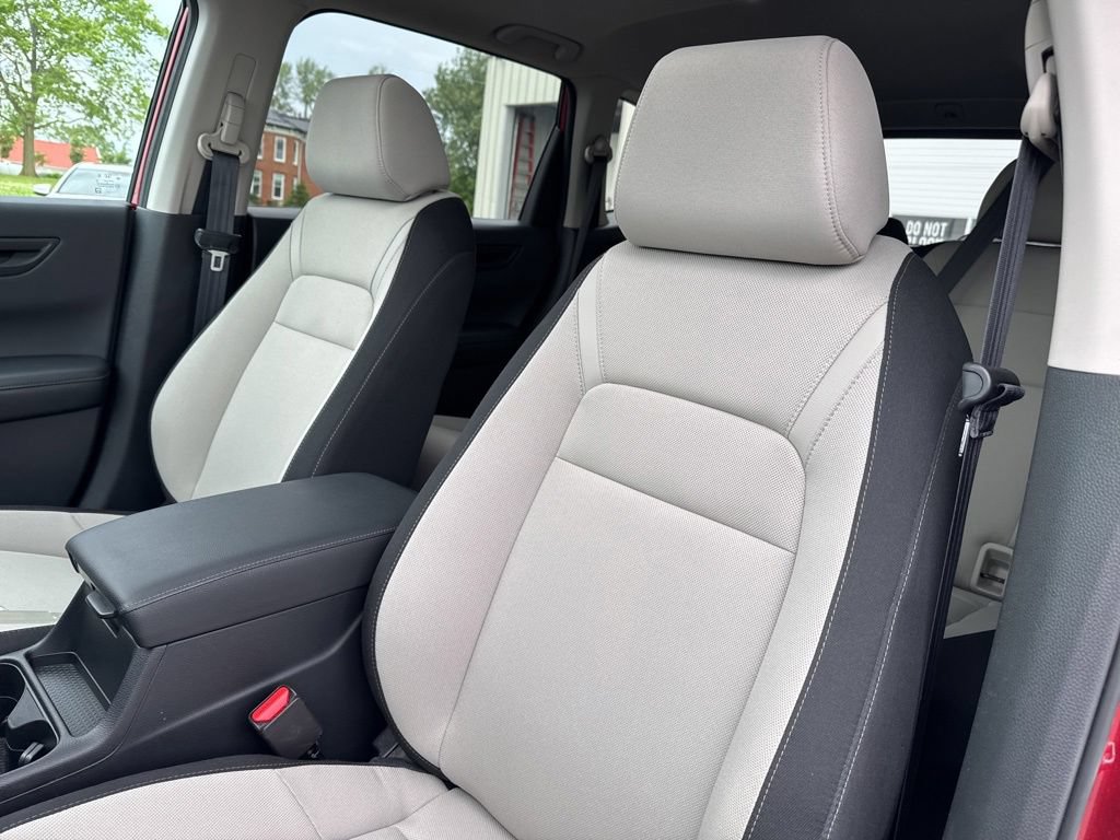 Certified 2024 Honda CR-V EX image 28