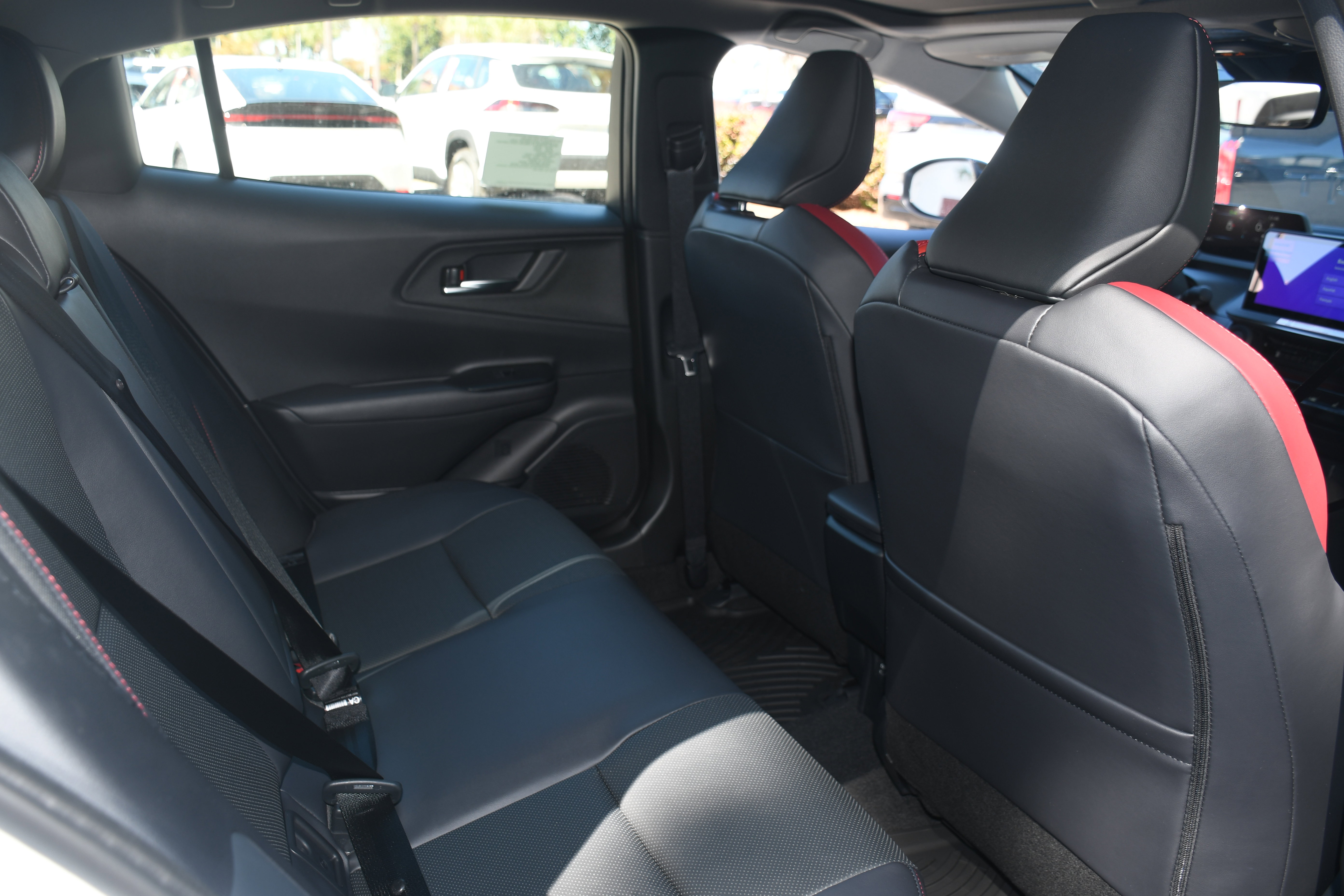 New 2026 Toyota Prius Plug-In Hybrid image 10