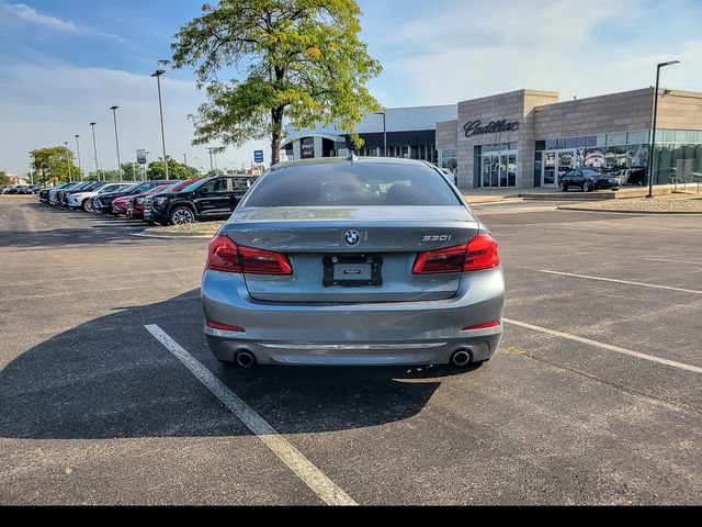 Used 2018 BMW 530i xDrive AWD/4WD image 11