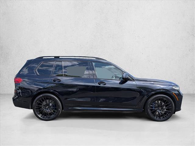 Used 2020 BMW X7 xDrive40i w/ M Sport Package AWD/4WD image 4