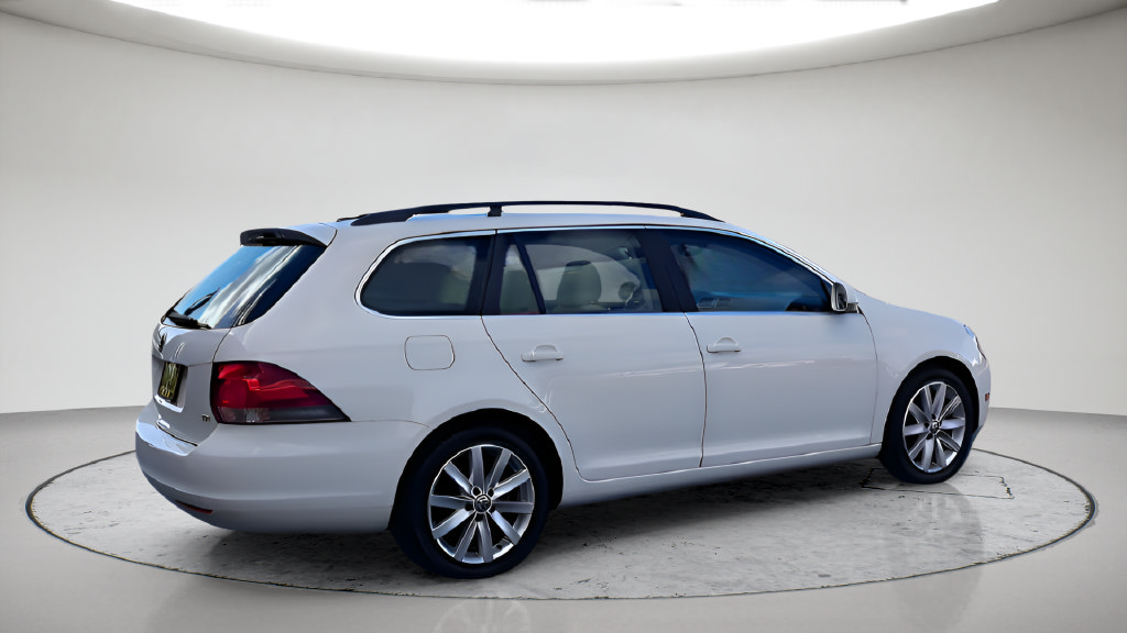 Used 2012 Volkswagen Jetta TDI FWD image 9