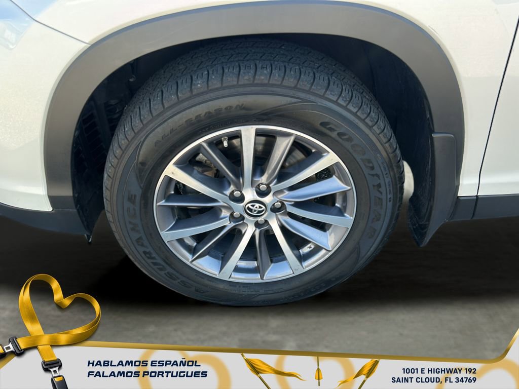 Used 2019 Toyota Highlander XLE image 10