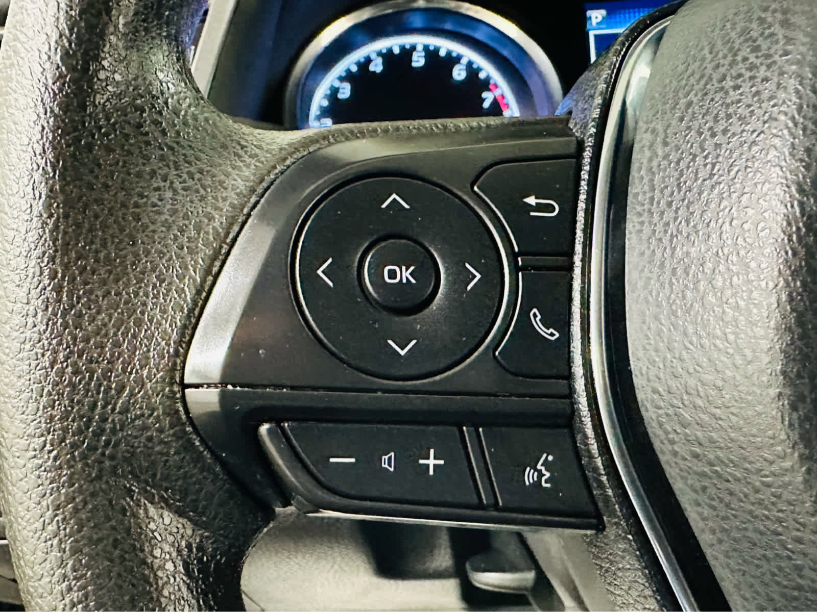 Certified 2020 Toyota Camry LE w/ Carpet Mat Package image 15