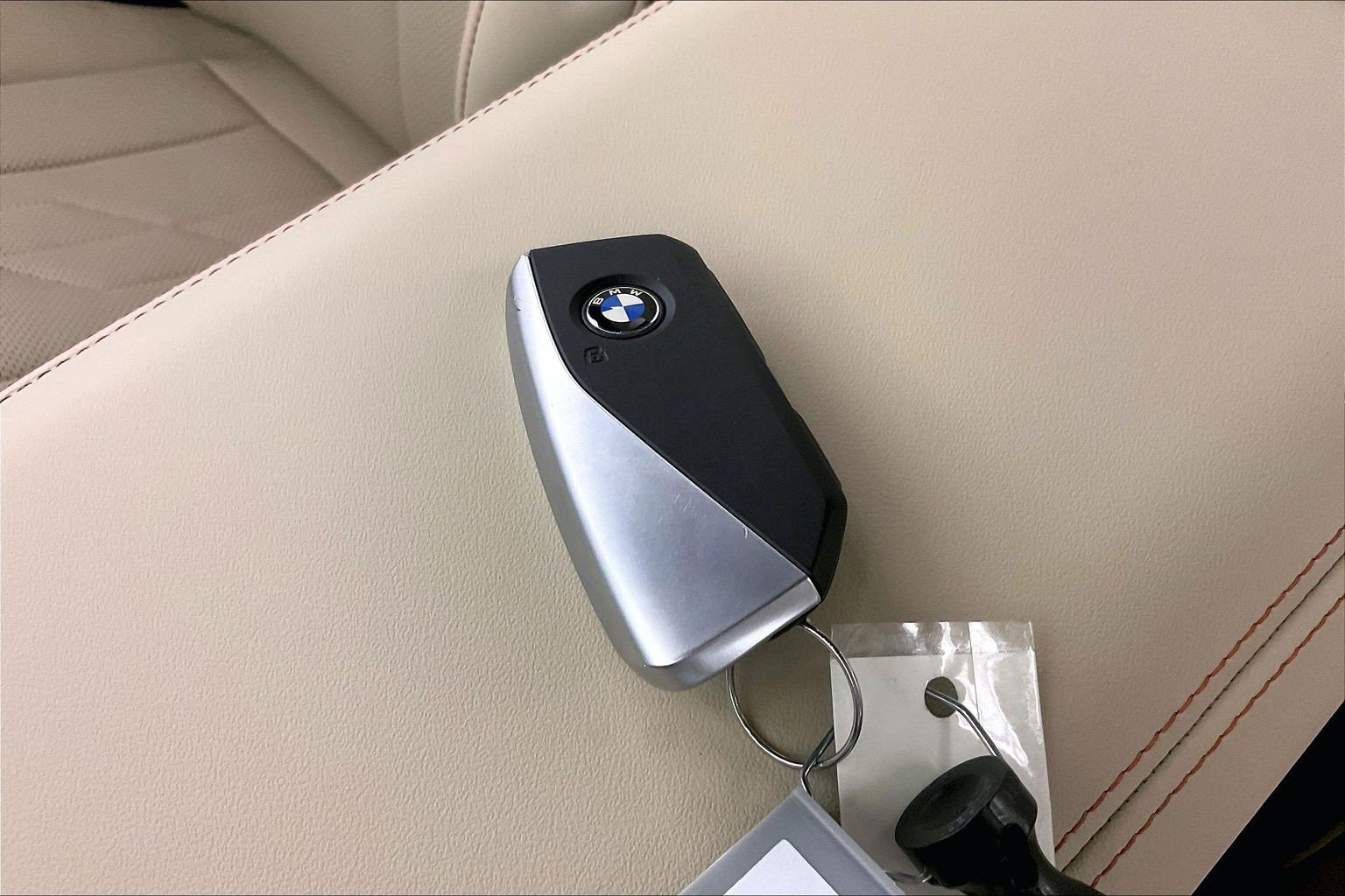 Certified 2026 BMW X3 xDrive30i w/ M Sport Package AWD/4WD image 27