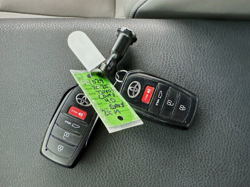 Used 2025 Toyota Camry SE w/ Multimedia Upgrade Package AWD/4WD image 12
