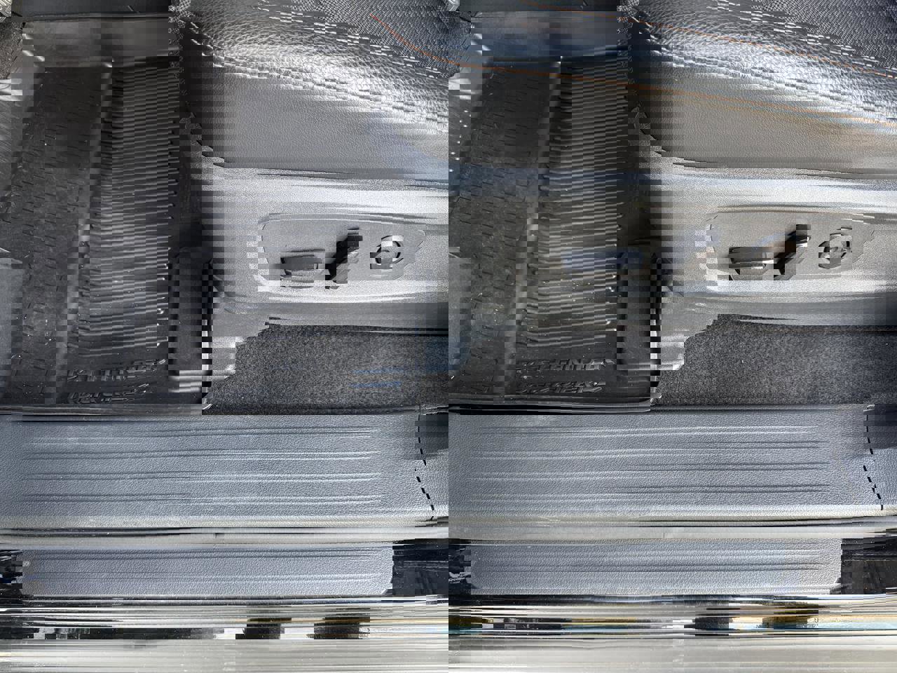 Used 2023 Nissan Pathfinder Rock Creek image 12