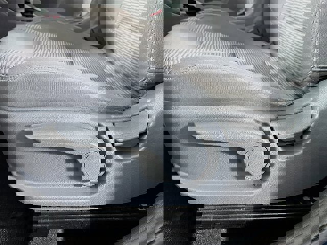 Certified 2021 Kia Niro LX image 18