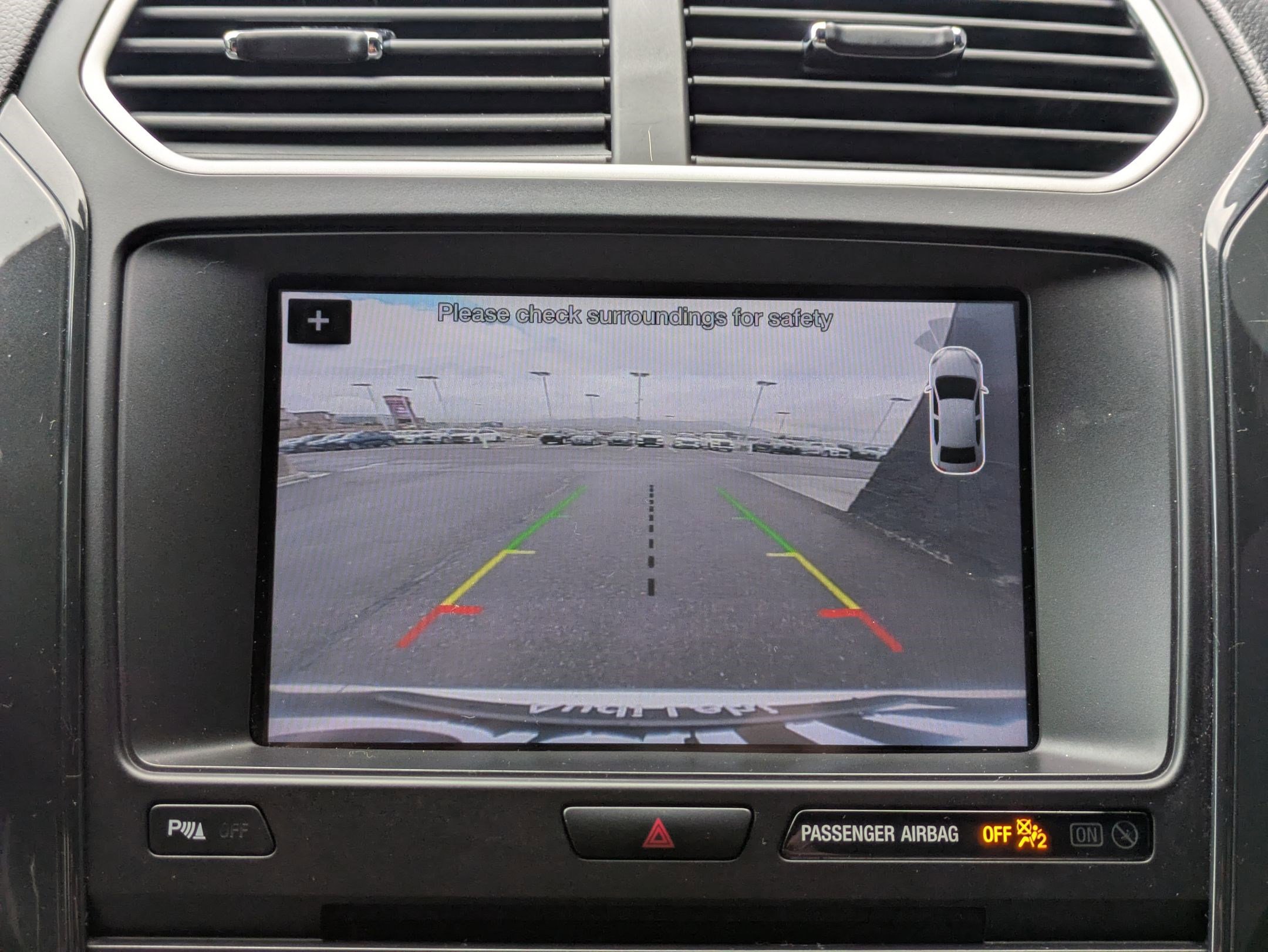 Used 2017 Ford Explorer XLT w/ Equipment Group 202A image 16