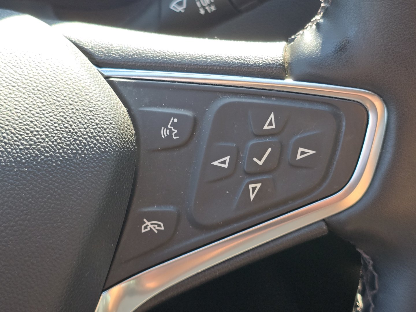 Certified 2024 Chevrolet Malibu LT FWD image 16