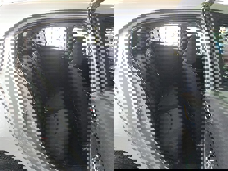 Used 2017 MAZDA MAZDA3 Sport image 15