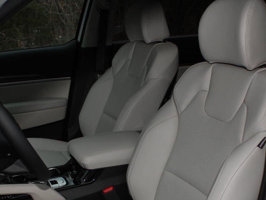 New 2025 Kia Telluride S image 17