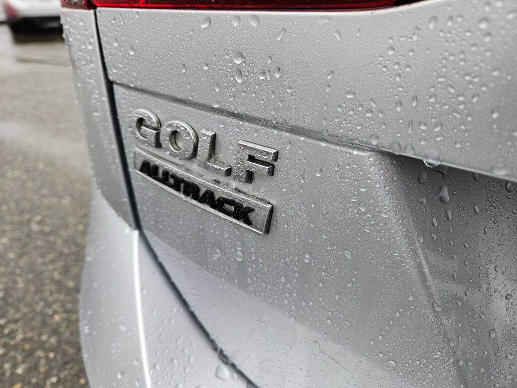 Used 2017 Volkswagen Golf Alltrack SE image 15
