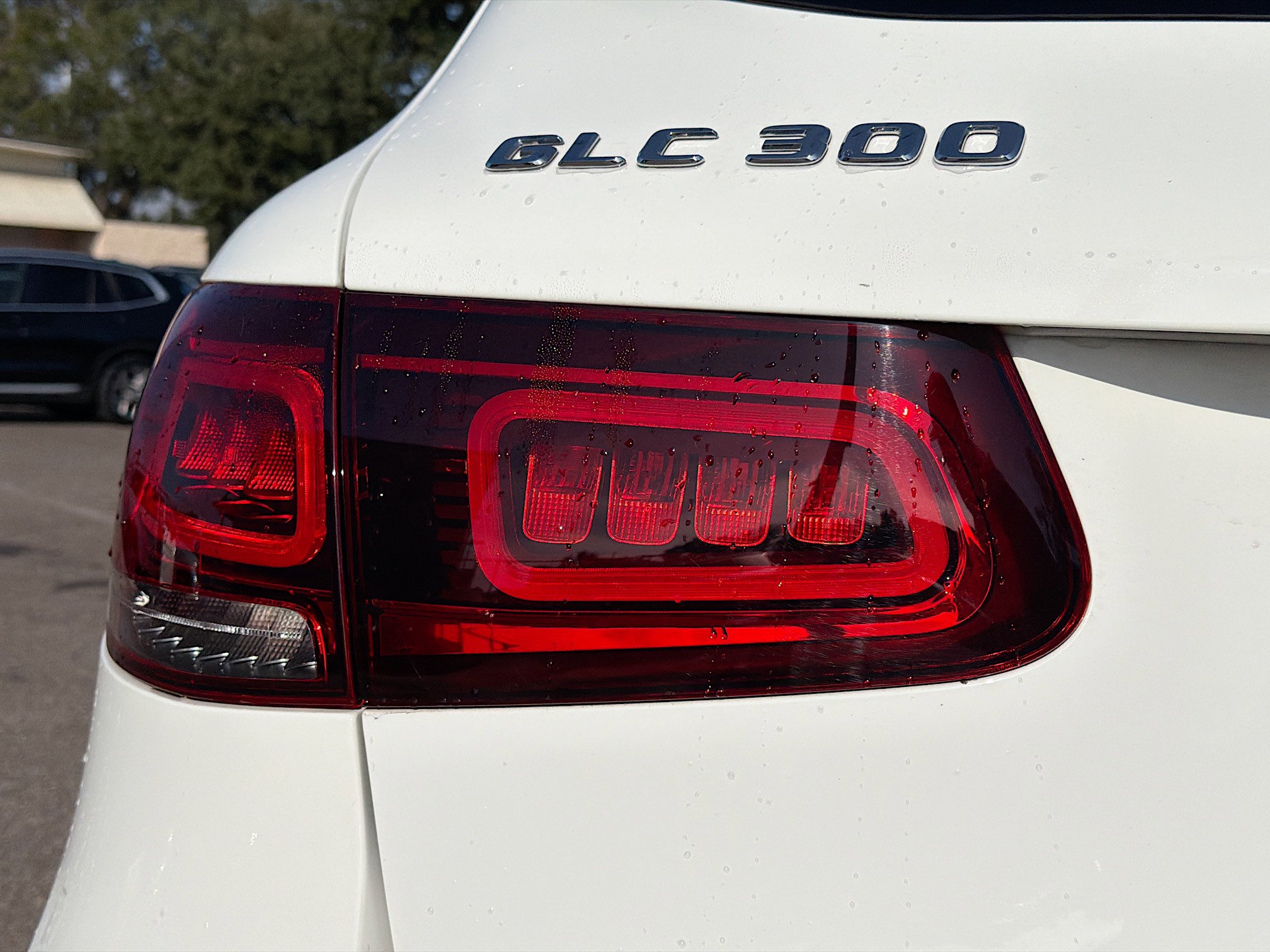 Used 2022 Mercedes-Benz GLC 300 image 10