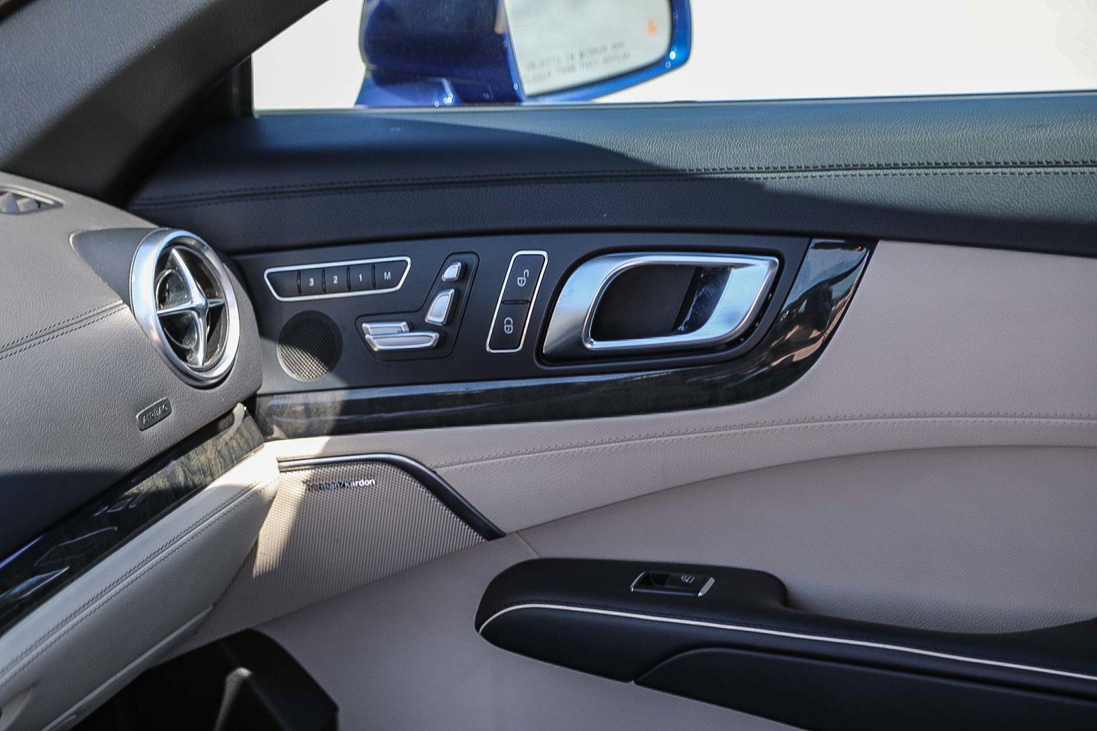 Used 2017 Mercedes-Benz SL 450 image 20