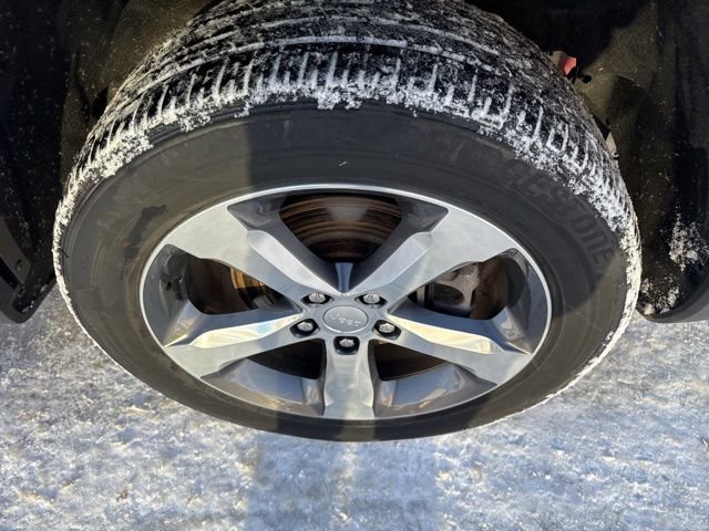 Used 2021 Jeep Grand Cherokee L Limited w/ Trailer Tow Package image 4