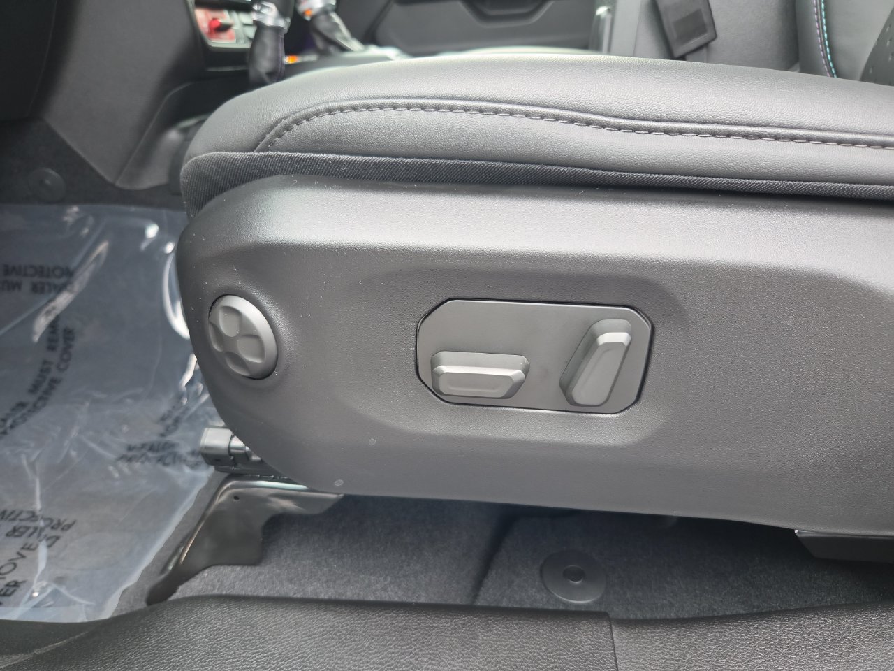 New 2026 Jeep Gladiator Sport AWD/4WD image 4