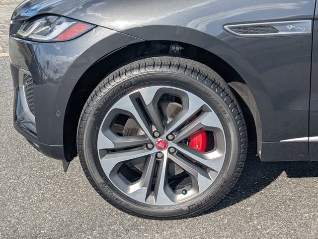 Used 2021 Jaguar F-PACE R-Dynamic S image 10