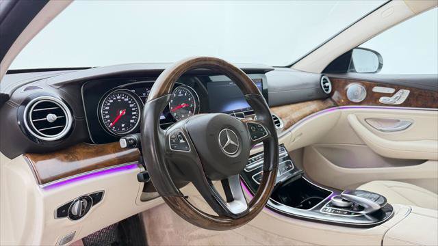 Used 2017 Mercedes-Benz E 300 image 13