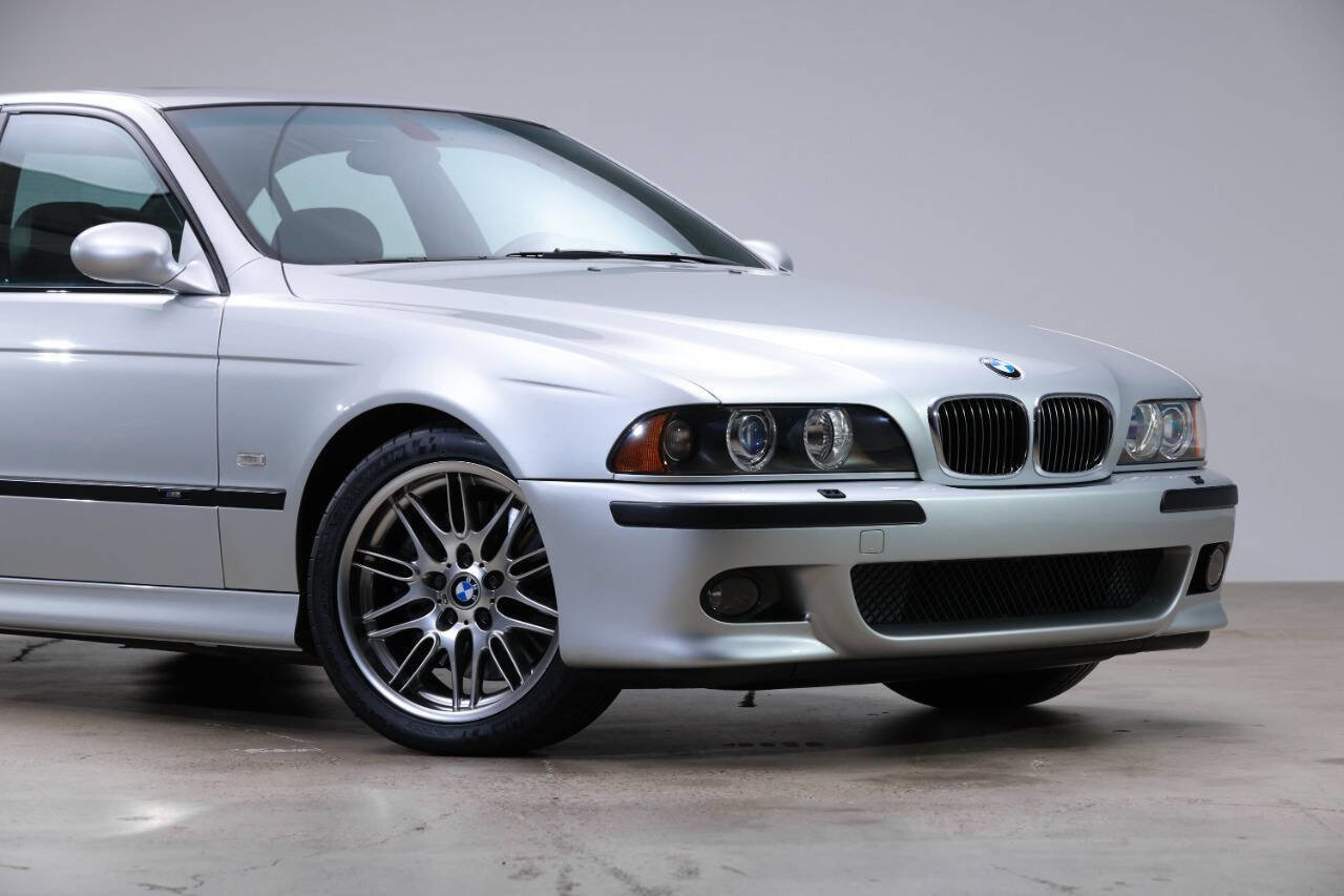 Used 2002 BMW M5 image 30