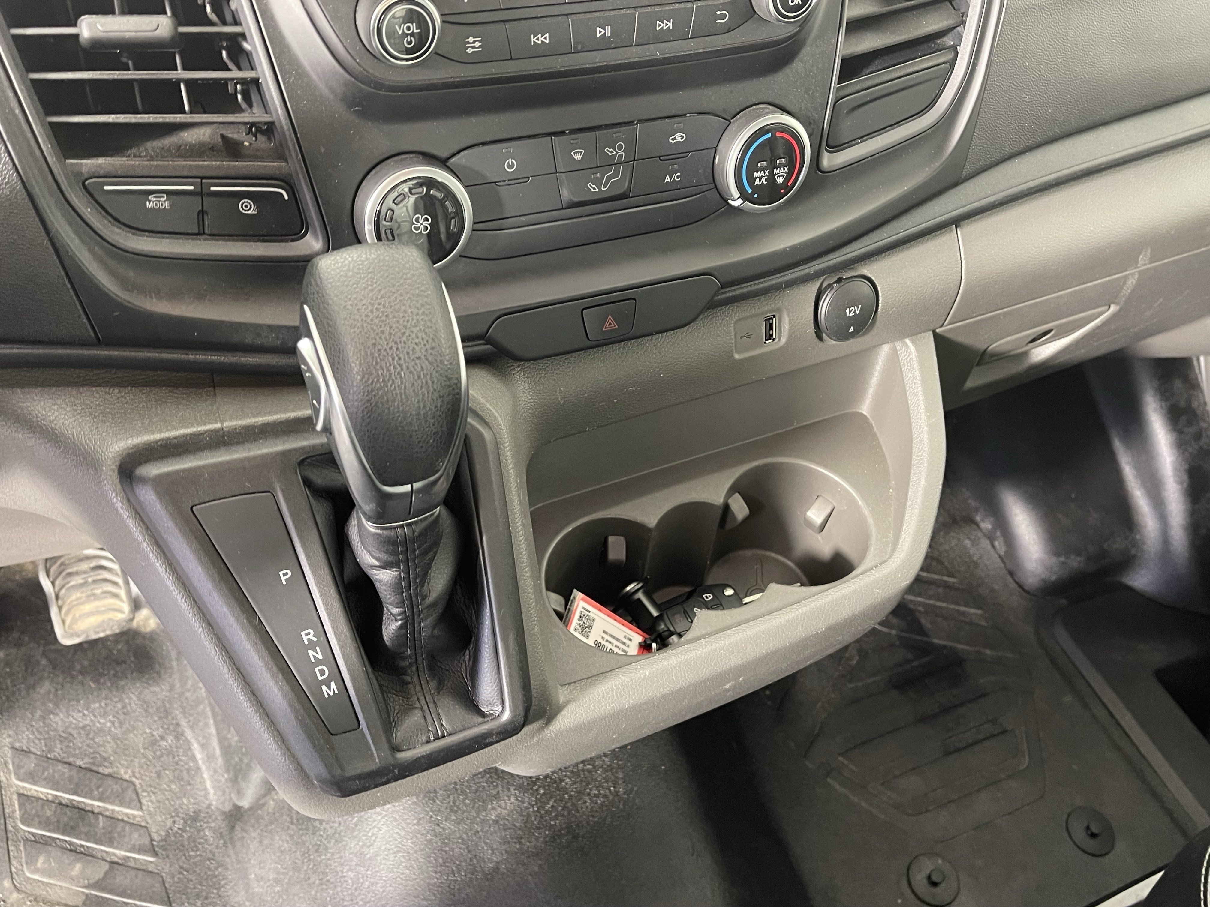 Used 2025 Ford Transit 250 148 High Roof AWD image 17