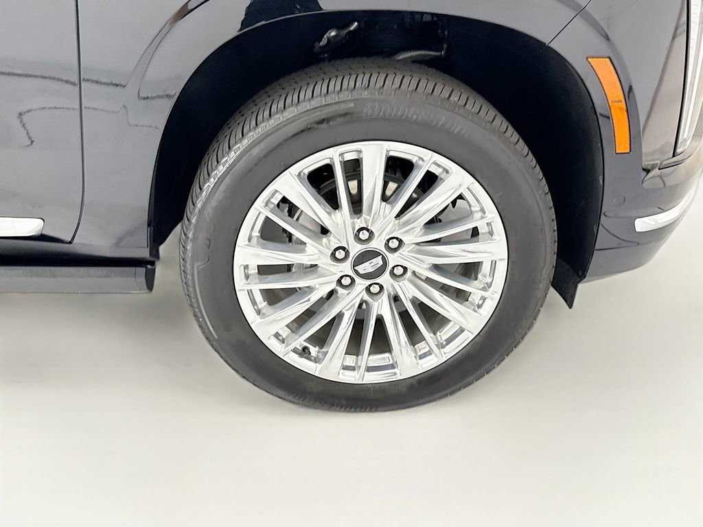 Used 2026 Cadillac Escalade Luxury AWD/4WD image 31