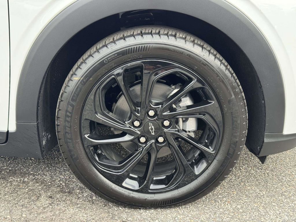 New 2027 Chevrolet Bolt RS image 24