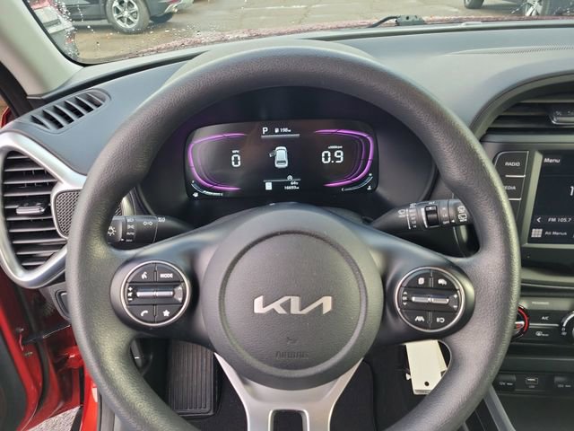 Used 2024 Kia Soul LX FWD image 18