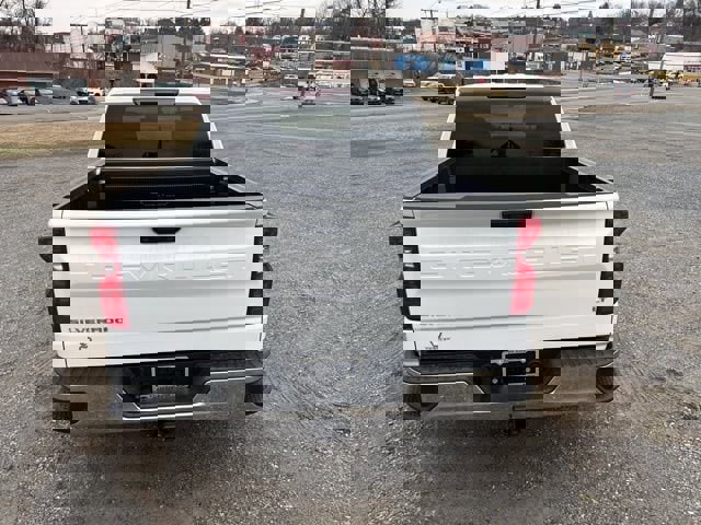 Used 2025 Chevrolet Silverado 1500 LT image 28