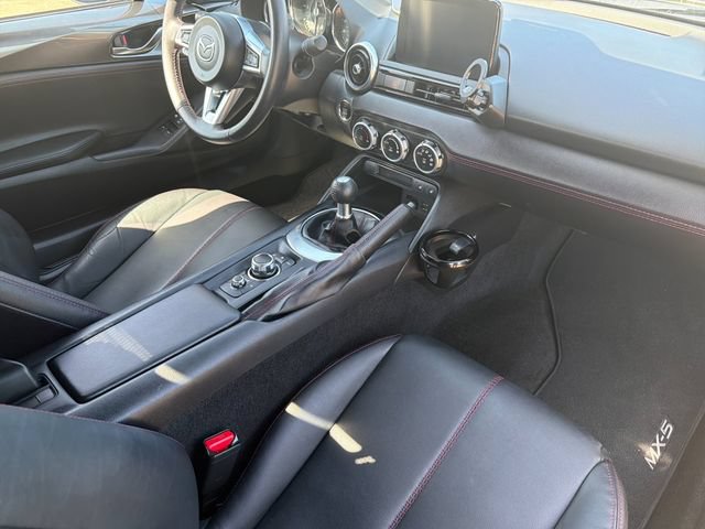 Used 2019 MAZDA MX-5 Miata Grand Touring RWD image 15