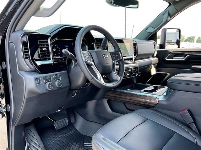 New 2026 Chevrolet Silverado 2500 LT w/ Trail Boss Package AWD/4WD image 8