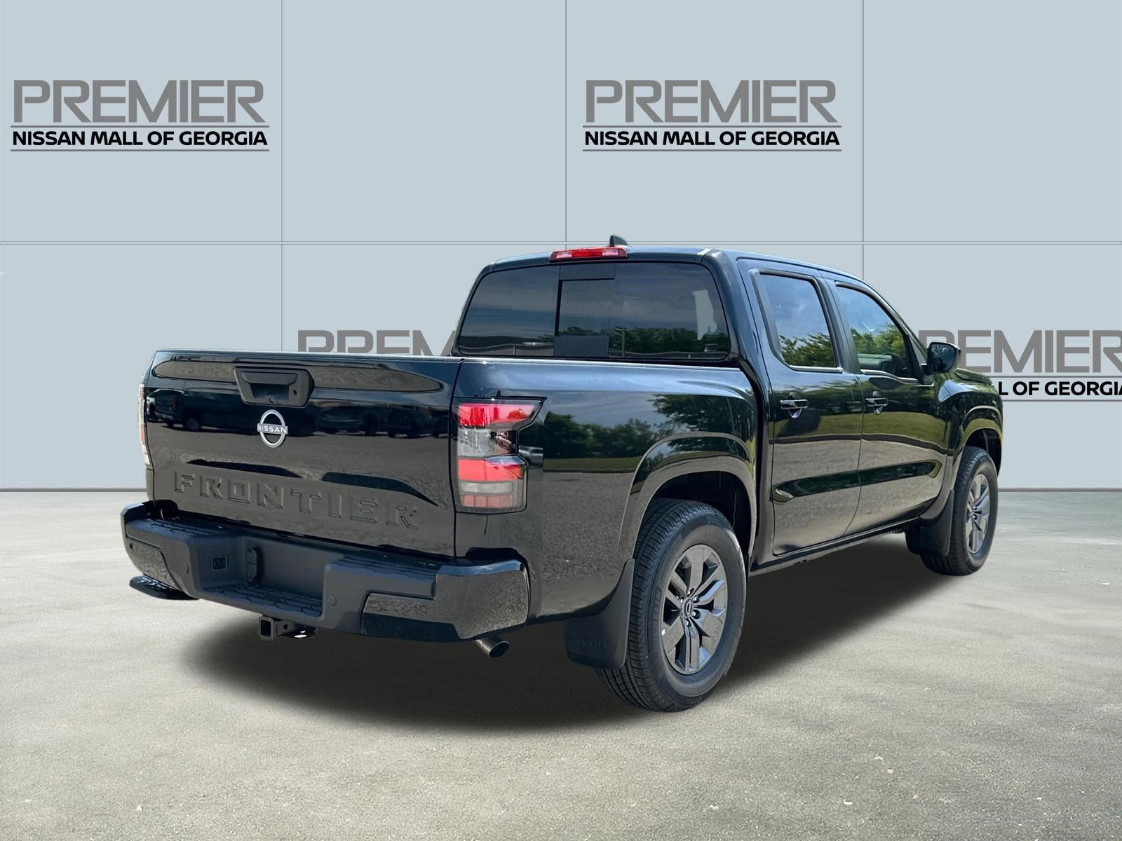 New 2026 Nissan Frontier SV w/ Tow Package RWD image 4