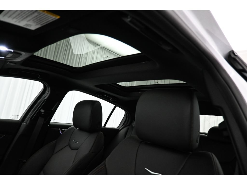 New 2026 Cadillac CT5 Sport w/ LPO, ONYX Package AWD/4WD image 19