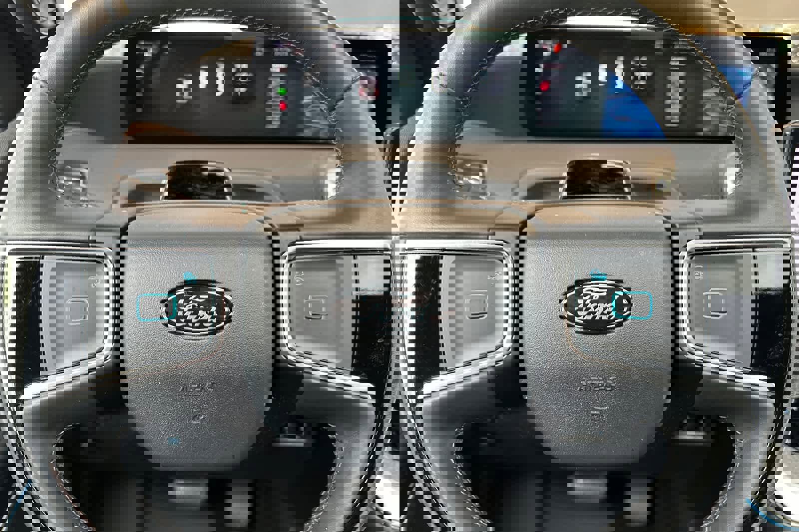 Used 2025 Ford Expedition Tremor image 28