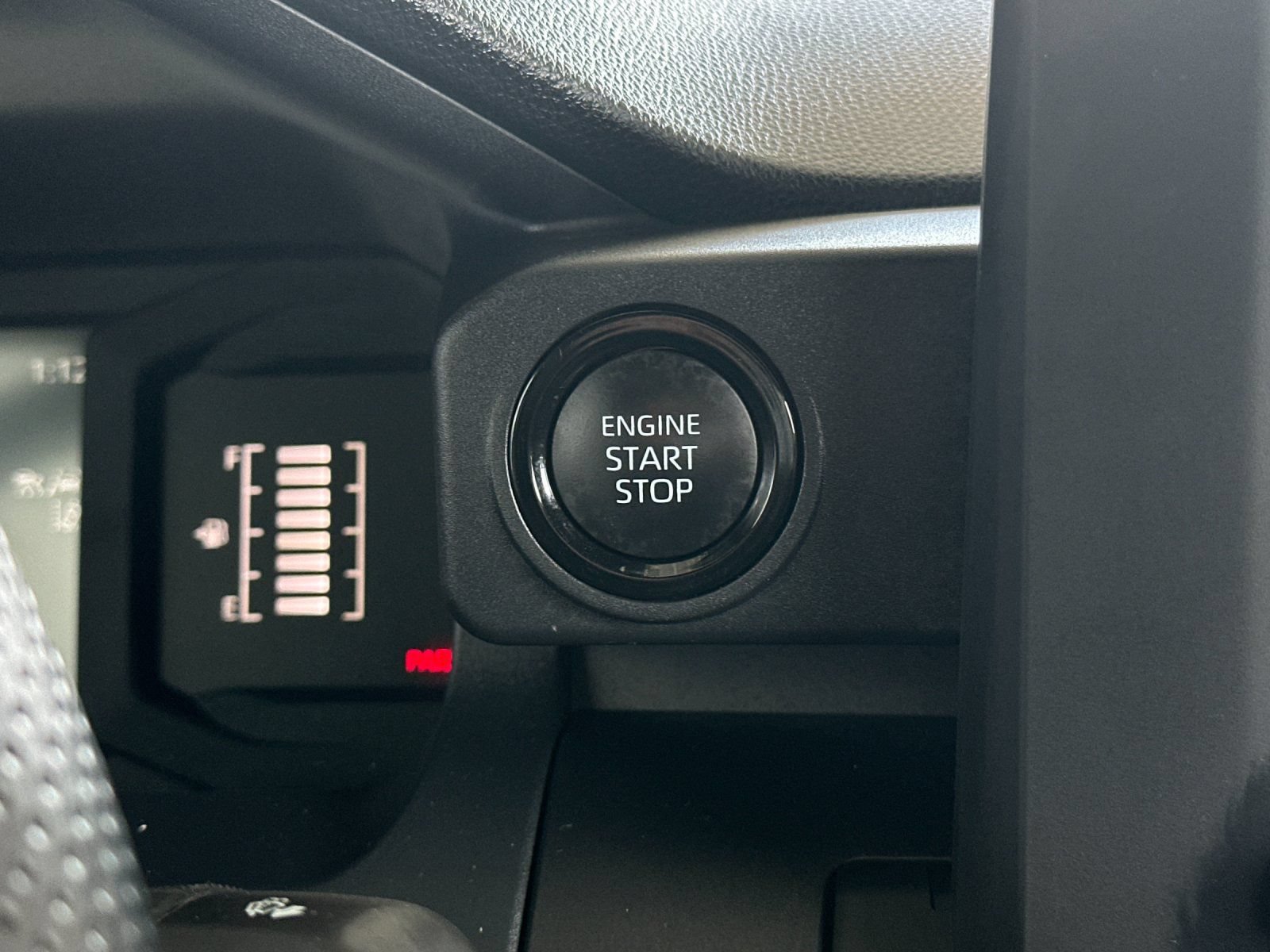 Used 2025 Toyota Tacoma SR w/ SR Upgrade Package RWD image 19