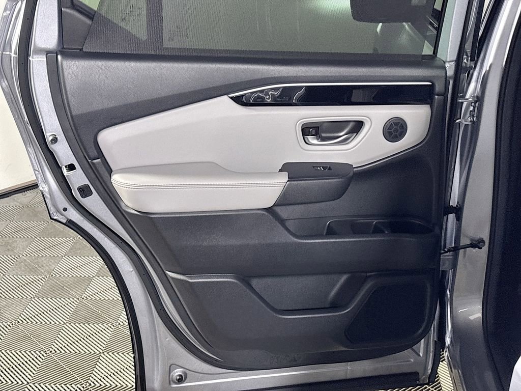 Certified 2025 Honda Pilot EX-L image 19