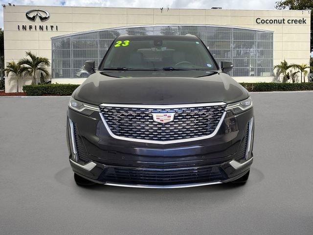 Used 2023 Cadillac XT6 Premium Luxury w/ Technology Package image 2