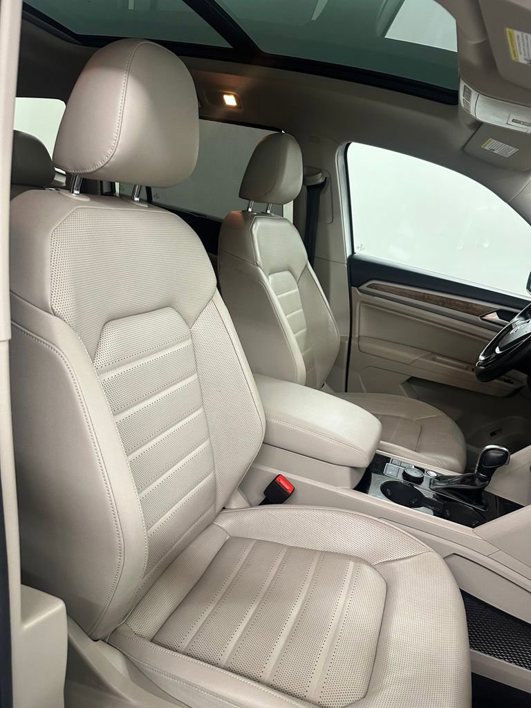 Used 2019 Volkswagen Atlas SEL Premium image 43